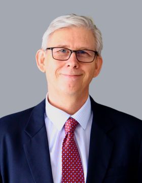 Dr Nicholas Duggan.png